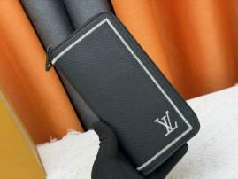 Picture of Louis Vuitton Wallets _SKUfw221566654fw